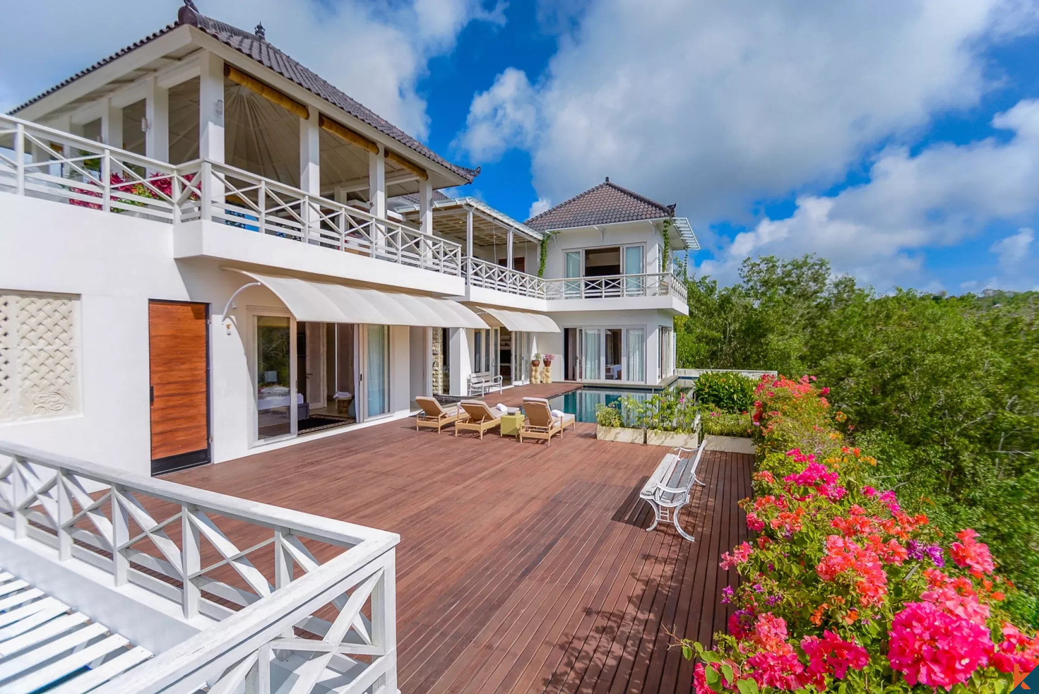 Jimbaran vs. Uluwatu: Where Should You Buy Your Bali Villa for Sale?